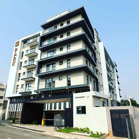 Park Apartments Accra Ngoại thất bức ảnh
