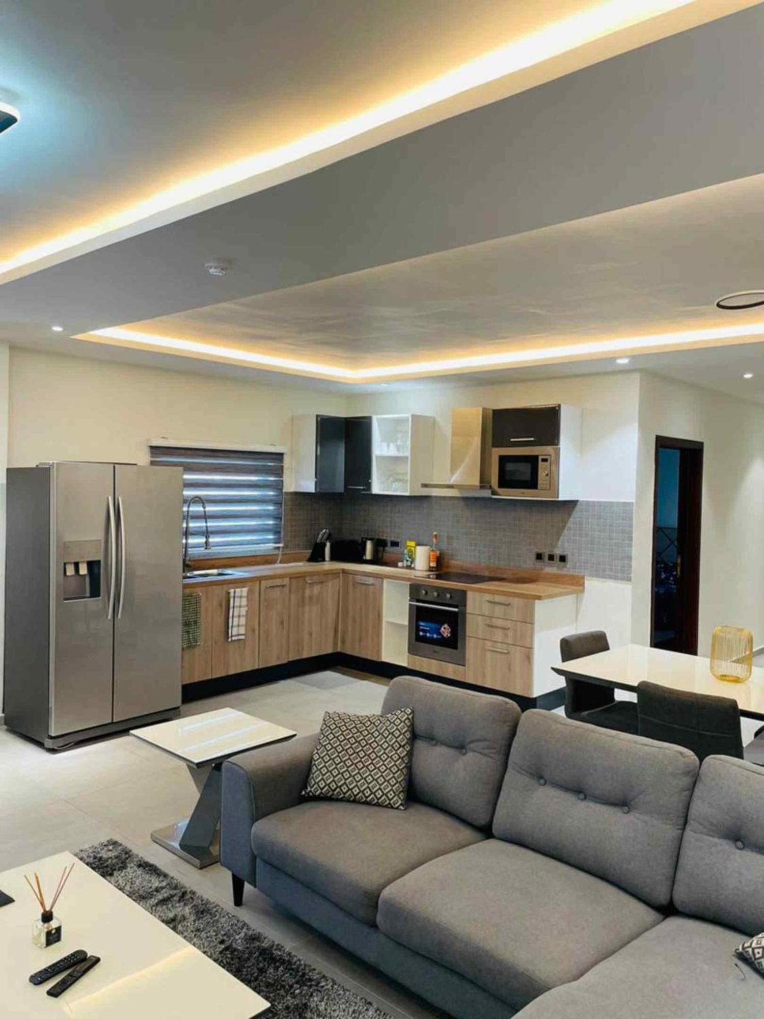 Park Apartments Accra Ngoại thất bức ảnh